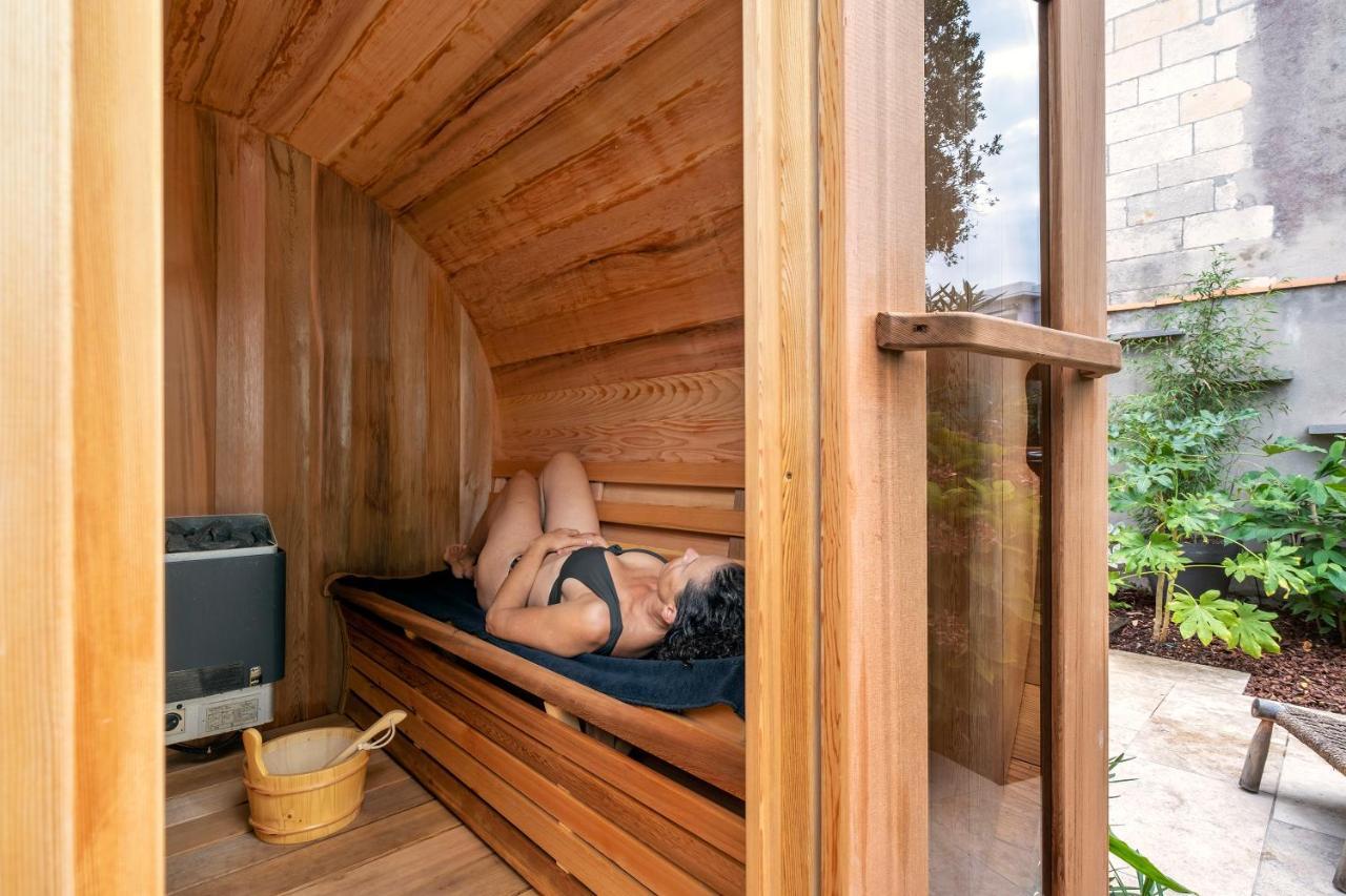 Escale Rochelaise, Gite Urbain Avec Spa Bain Nordique Et Sauna Tonneau Ла-Рошель Экстерьер фото